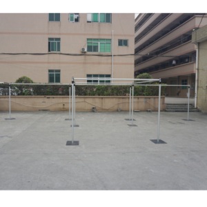 Sistema de tubos y cortinas ajustables de aluminio telescópico para stands de exhibiciones - Product Image 5