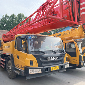 Grue sur camion Sany 25 tonnes d'occasion en bon état, équipement de levage durable d'occasion à vendre - Product Image 1