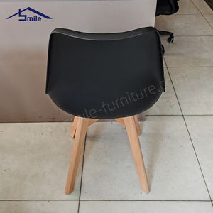 Silla de Comedor <span class=keywords><strong>Tulip</strong></span> Moderna, Cómoda, Ergonómica y Duradera, Tapizada en Plástico con Patas de Madera, Muebles para el Hogar - Product Image 5