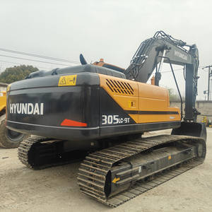 Excavatrices d'occasion Hyundai 305LC-9T/305LC-9S/225LC-9S/220C-9S/210-7/210-9 avec moteur Cummins, capacité de la benne de 1,38 m³, puissance de 198 kW - Product Image 4