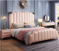 Meubles de chambre à coucher confortables avec cadre en bois blanc et pieds en métal, lit double moderne et luxe, pour hôtels en direct d'usine