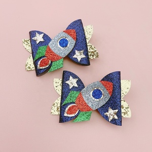 Pince à cheveux en tissu écologique pour enfants, motif fusée spatiale, avec nœud double couche étoile et embout bec de canard, pour fêtes décontractées - Product Image 4