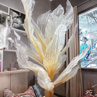 Installation d'art en soie géante, faite à la main, haut de gamme et luxueuse, pour la décoration de scène de mariage, la décoration de vitrine, réaliste et douce