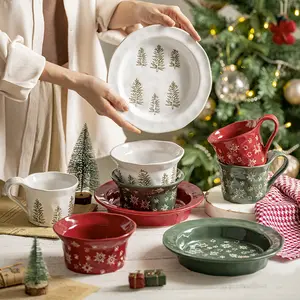 2023新款设计圣诞雪人红色餐具批发餐桌穿陶瓷餐具套装
