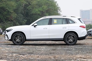 NOUVEAU MONDE MEILLEUR <span class=keywords><strong>PRIX</strong></span> Nouveau 2025 <span class=keywords><strong>Mercedes</strong></span>-benzs <span class=keywords><strong>GLC</strong></span> <span class=keywords><strong>43</strong></span> SUV 4MATIC Disponible pour la livraison - Product Image 4