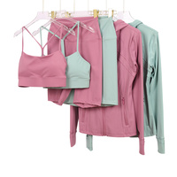 Ensemble trois pièces personnalisé avec logo pour femme : veste à capuche respirante pour le yoga + soutien-gorge + pantalon de cyclisme, séchage rapide