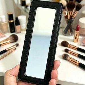 Personalized PU Leather Fashion Portable Lipstick Holder Custom Logo Cosmetic Mirror <b>Lip</b> Liner Case Compact <b>Lip</b> <b>Gloss</b> Pouch Bag - Product Image 3