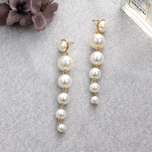 2020 de alta calidad gran imitación de perla pendientes chapado en oro barroco elegante con cuentas, pendientes para las mujeres - Product Image 6