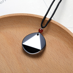 Pendentif personnalisé en terahertz taillé en pyramide 34 mm, agate rouge, collier <span class=keywords><strong>anti</strong></span>-radiation, directement de l'usine - Product Image 3