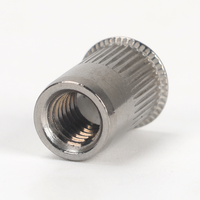 Insert fileté à tête fraisée moletée en acier inoxydable 304, à extrémité ouverte, M3-M12, pour boîtiers en tôle