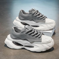 Chaussures de course décontractées tendance pour hommes, design lettres Campus Printemps, personnalisées, à semelle épaisse, confortables et rehaussantes