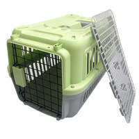 Cage de transport pour animaux de compagnie en plastique approuvée par les compagnies aériennes pour chats et petits chiens, design robuste, fermeture à bouton, conforme aux normes TSA, ventilation