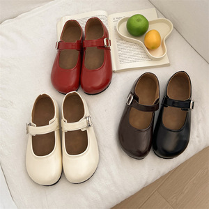 New Factory Wholesale Women's Red Flats - French Style, Round Toe, Soft Sole, Insole Height Increasing - Product Image 3