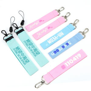 <span class=keywords><strong>Lanyard</strong></span> liefert Designer benutzer definierte rosa Marke Schlüssel anhänger Halter Armband Armband Brieftasche Nylon bunte Armband kurze <span class=keywords><strong>Lanyard</strong></span> Schlüssel bund - Product Image 1