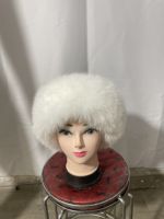 Gorro de Piel de Mapache con Color Personalizado