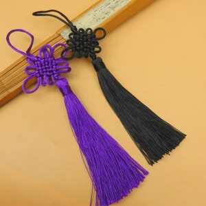 Trung Quốc Nhà Máy Knot Nhỏ Polyester <span class=keywords><strong>Hanger</strong></span> Handmade Tassel Với Trung Quốc Đặc Tính 12Cm Sử Dụng May Mặc - Product Image 3