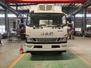 Camión Refrigerado para Transporte de Frutas, Verduras y Leche, Venta Caliente del Fabricante, Precio para el Mercado de Mozambique - Product Image 2