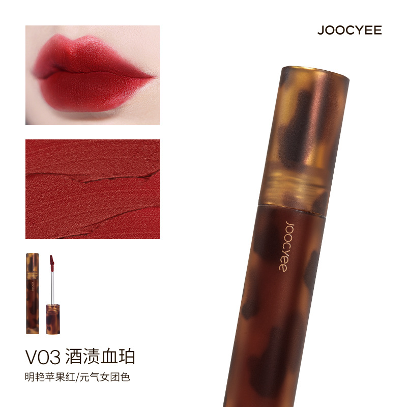 V03 tache de vin sang ambre