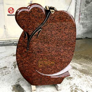 Pierre tombale et monument <span class=keywords><strong>en</strong></span> granit rouge sculpté <span class=keywords><strong>en</strong></span> forme de croix avec tête de mort <span class=keywords><strong>en</strong></span> forme de cœur <span class=keywords><strong>pour</strong></span> <span class=keywords><strong>tombe</strong></span> - Product Image 4