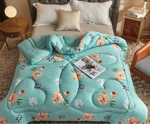 <span class=keywords><strong>Couette</strong></span> matelassée en microfibre brossée Offre Spéciale douce <span class=keywords><strong>et</strong></span> <span class=keywords><strong>chaude</strong></span> avec belle impression de fleurs - Product Image 3