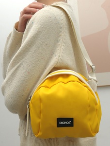 DICHOS 2025 Bolso Bandolera Unisex de Nylon con Múltiples Bolsillos, Nuevo al por Mayor, Estilo Vintage Nacional con Cremallera, Bolso Cruzado Bohemio de Moda - Product Image 3