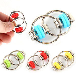 Hot Bán Unisex Chống-Lo Lo lắng Thần tài <span class=keywords><strong>Cube</strong></span> Xe Đạp Móc Chìa Khóa Vòng Bột Spinner Cứu Trợ Đồ Chơi Cho Trẻ Em Tiktok Căng Thẳng Cứu Trợ - Product Image 3