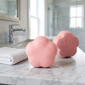 Cepillo de Limpieza Facial Sónico con Cuentas Magnéticas Giratorias, Resistente al Agua IPX6, Exfoliante Facial de Silicona para Limpieza Profunda de Poros y Masaje - Product Image 1