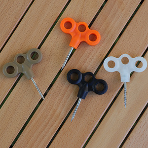 Estaca para tienda de campaña de acero inoxidable 304 con mango de plástico para camping al aire libre en todas las estaciones D-004 Clavo para terraza - Product Image 1