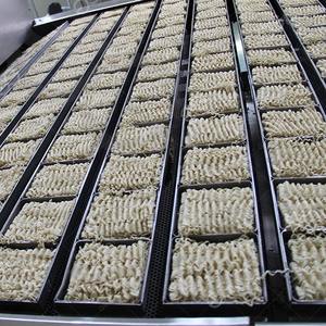 สายการผลิตบะหมี่กึ่งสำเร็จรูปทอดจีนแบบอัตโนมัติเต็มรูปแบบ 200,000 ถุง - Product Image 5