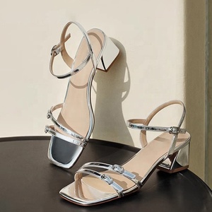 Chaussures sandales personnalisées à bride à la cheville à talon haut pour femmes - Product Image 2