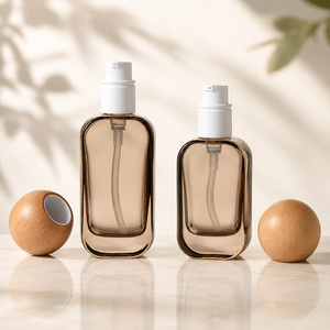 Ensemble de flacons et pots cosmétiques en verre ambré personnalisés de qualité supérieure, avec bouchons en bois, emballage de luxe pour lotion et sérum de soin de la peau, pour les marques de beauté et de <span class=keywords><strong>spa</strong></span>, OEM ODM - Product Image 6