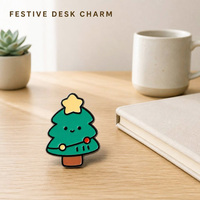 Broche émaillée personnalisée mignonne en forme de sapin de Noël, broche de fête Kawaii, ornement étoile en émail souple, alliage de zinc, vente en gros OEM en vrac