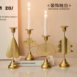 Chandelier Rétro Ancien Support de Bougie de Bureau en Forme de Plante en Fer Décoratif Décoration de Mariage - Product Image 5