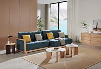 Table basse moderne en bois avec design au sol bas, forme ronde, pieds en bois