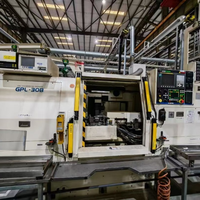 Máquina Rectificadora Cilíndrica CNC Shigiya GPL30B50 para Rectificado de Precisión de Ejes de Tamaño Mediano