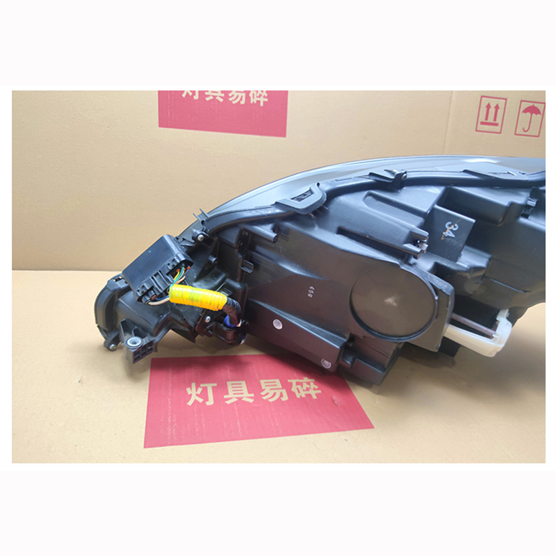 パーツ k.LS600h Amazon.com: 97-21 Automatic Transmission Shift Cable Bushing
