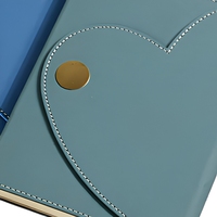 Carnet A5 à motif cœur, fermeture à 3 volets, boucle métallique, reliure cousue, agenda de luxe, coffret cadeau d'entreprise, couverture en PU