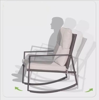 Chaise berçante pour balcon Villa Rotin tissé Ensemble de trois pièces Table et chaises de loisirs en plein air