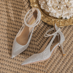 Sandalias de tacón alto con punta fina y hueca para mujer, estilo veraniego, que se pueden combinar con faldas y no cansan el pie. - Product Image 3