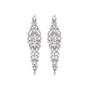 High-End New Year <b>Fashionable</b> <b>Drop</b> <b>Earrings</b> Hot Selling Crystal Bridal Wedding Dress Accessories From Europe and America - Product Image 5