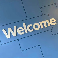 Signalisation murale personnalisée pour club de golf village, enseigne avec logo 3D, lettres en relief, logo en PVC pour ma marque
