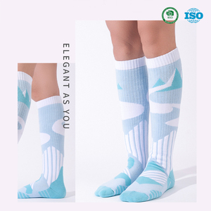 Chaussettes <span class=keywords><strong>de</strong></span> <span class=keywords><strong>ski</strong></span> professionnelles épaisses et rembourrées, chaussettes <span class=keywords><strong>de</strong></span> <span class=keywords><strong>ski</strong></span> <span class=keywords><strong>de</strong></span> montagne, chaussettes <span class=keywords><strong>de</strong></span> snowboard, chaussettes thermiques <span class=keywords><strong>de</strong></span> compression pour sports <span class=keywords><strong>de</strong></span> plein air, chaussettes <span class=keywords><strong>de</strong></span> <span class=keywords><strong>ski</strong></span> à tube haut - Product Image 3