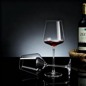 Nouveau <span class=keywords><strong>verre</strong></span> <span class=keywords><strong>à</strong></span> vin en <span class=keywords><strong>verre</strong></span> <span class=keywords><strong>à</strong></span> <span class=keywords><strong>pied</strong></span> haut de style européen, tasse en <span class=keywords><strong>verre</strong></span> haut de gamme de restaurant d'hôtel, <span class=keywords><strong>verre</strong></span> <span class=keywords><strong>à</strong></span> vin logo personnalisable - Product Image 6