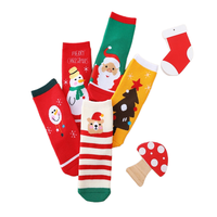 Chaussettes d'hiver mi-mollet pour enfants, motif Noël, épaisses, en tissu éponge rouge, dessin animé, chaudes, mignonnes, antibactériennes, respirantes, pour garçons, filles et bébés