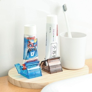 Wholesale <b>Toothpaste</b> Tube <b>Squeezer</b> <b>Toothpaste</b> Dispenser Extruder - Product Image 1