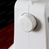 GC-521 Mini moteur électrique Portable Machine à coudre domestique multifonction aiguille unique alimentation manuelle pour un usage familial