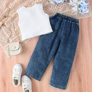 Conjunto de Ropa Infantil de 2 Piezas, Top Corto de Algodón sin Mangas con Estampado Animal y Pantalones Vaqueros, Estilo Casual de Verano para Niñas, Nuevo y Moderno - Product Image 4