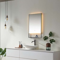 Miroir de salle de bain rectangulaire moderne avec éclairage LED et étagères, cadre en acier inoxydable classé IP44, design graphique