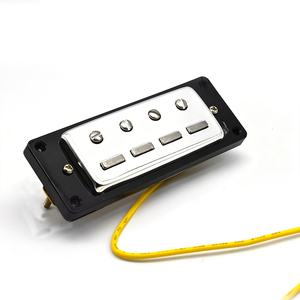 Vente en gros : Micro Humbucker pour Basse à Coque Métallique Scellée, Double Bobine, Quatre Cordes, Faible Bruit, Aimant Alnico, Accessoires <span class=keywords><strong>de</strong></span> Modification pour Basse - Product Image 1