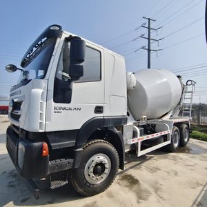 Camion malaxeur à béton SAIC Hongyan 6x4 12m³ 14m³ 16m³ pour la construction - Product Image 3